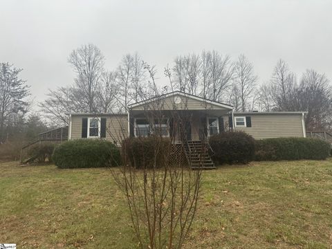 A home in Easley