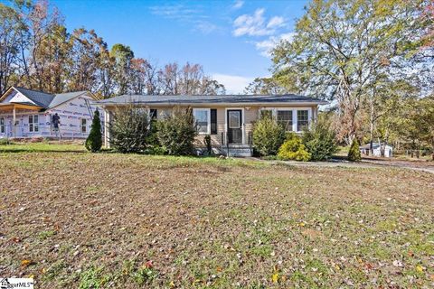 A home in Fountain Inn