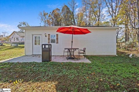 A home in Fountain Inn