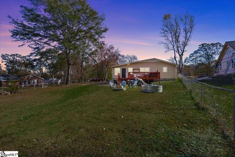 A home in Fountain Inn