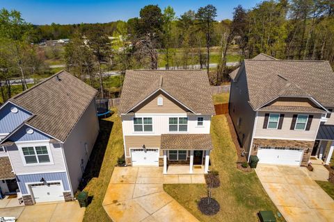 A home in Easley