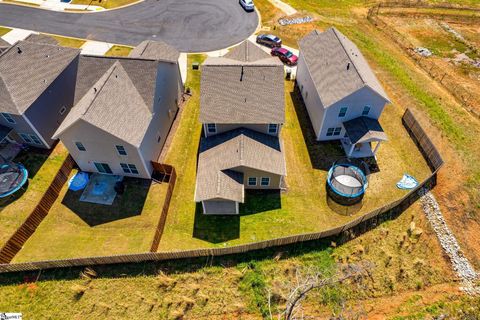 A home in Easley