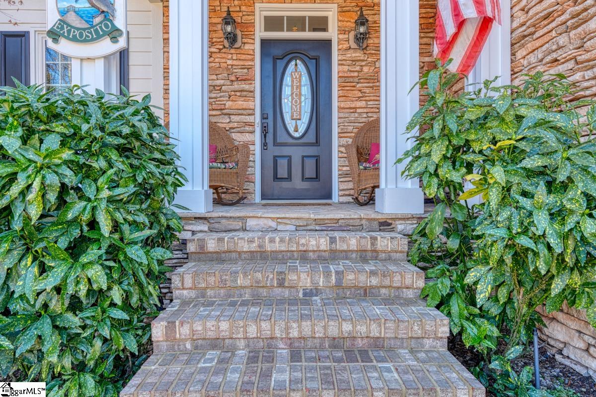 12 Avens Hill Drive