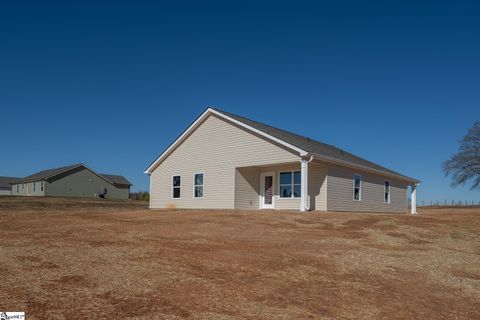 A home in Laurens