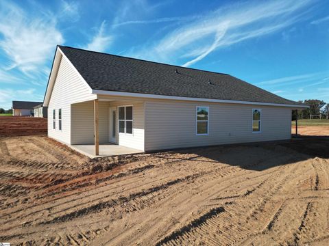 A home in Laurens