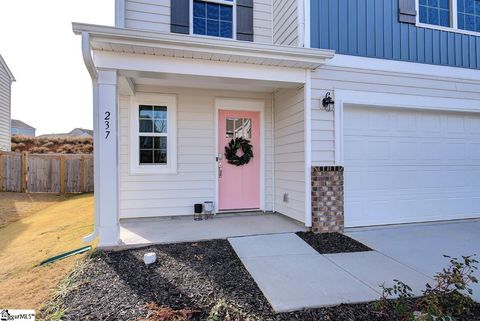 A home in Easley