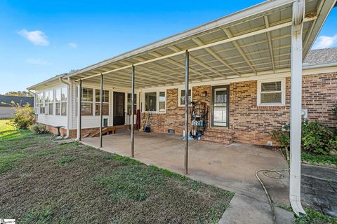 A home in Greer