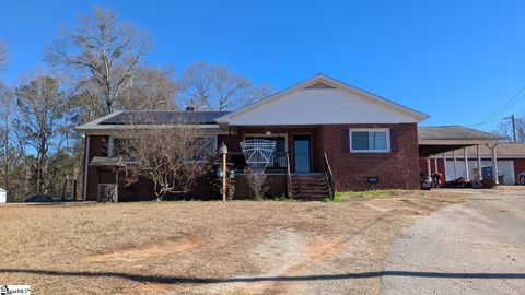 A home in Woodruff