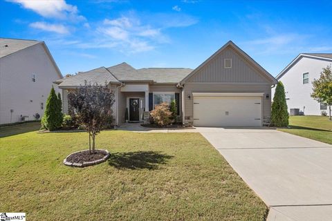 A home in Duncan