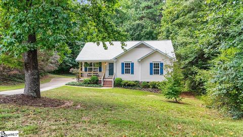 A home in Easley