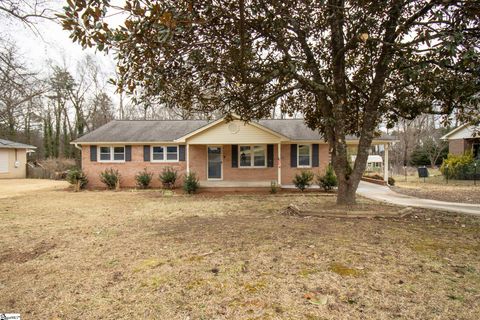 A home in Taylors