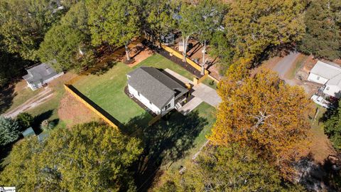 A home in Easley