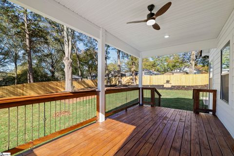 A home in Easley