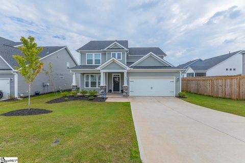 A home in Duncan