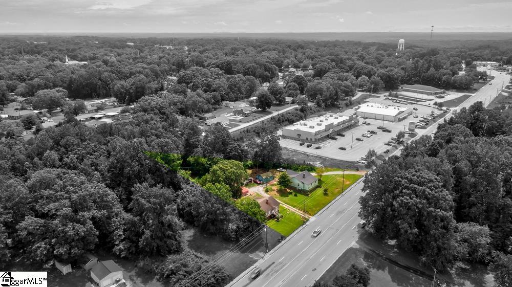 10185 Highway 221