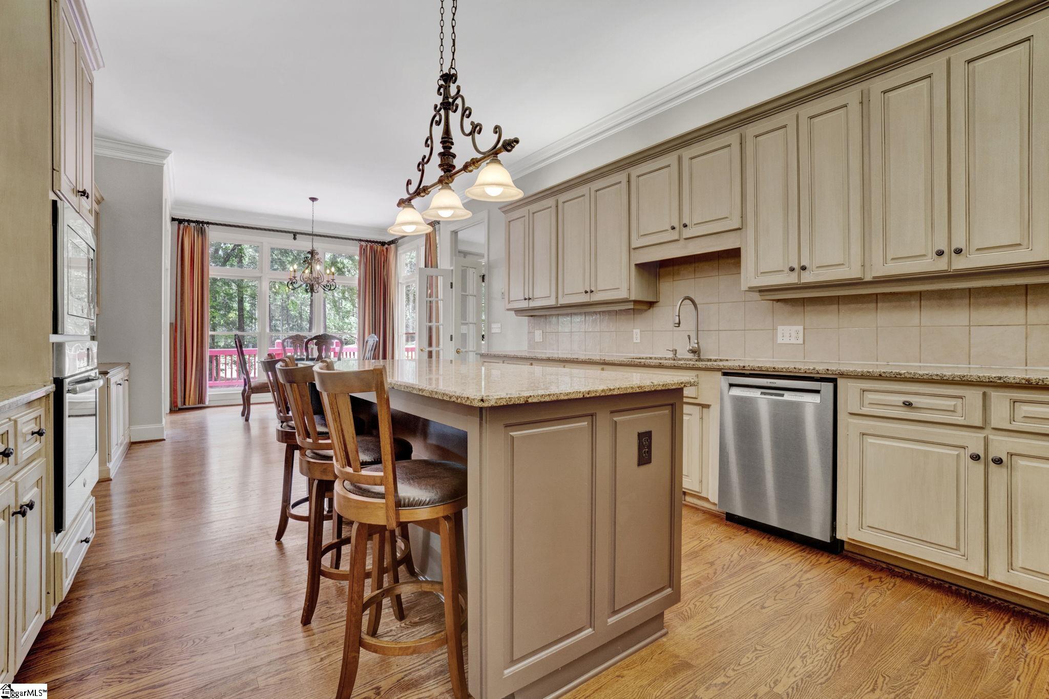 228 Indian Wells Drive