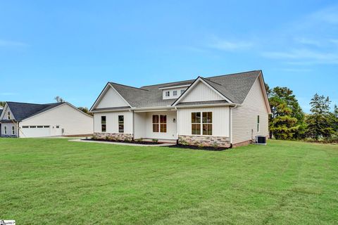 A home in Gray Court