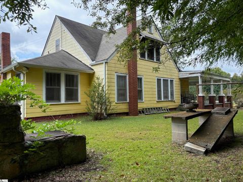 A home in Ware Shoals