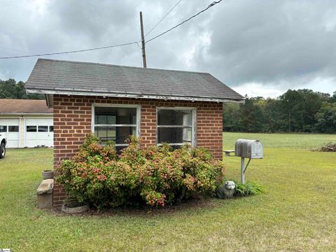 A home in Ware Shoals