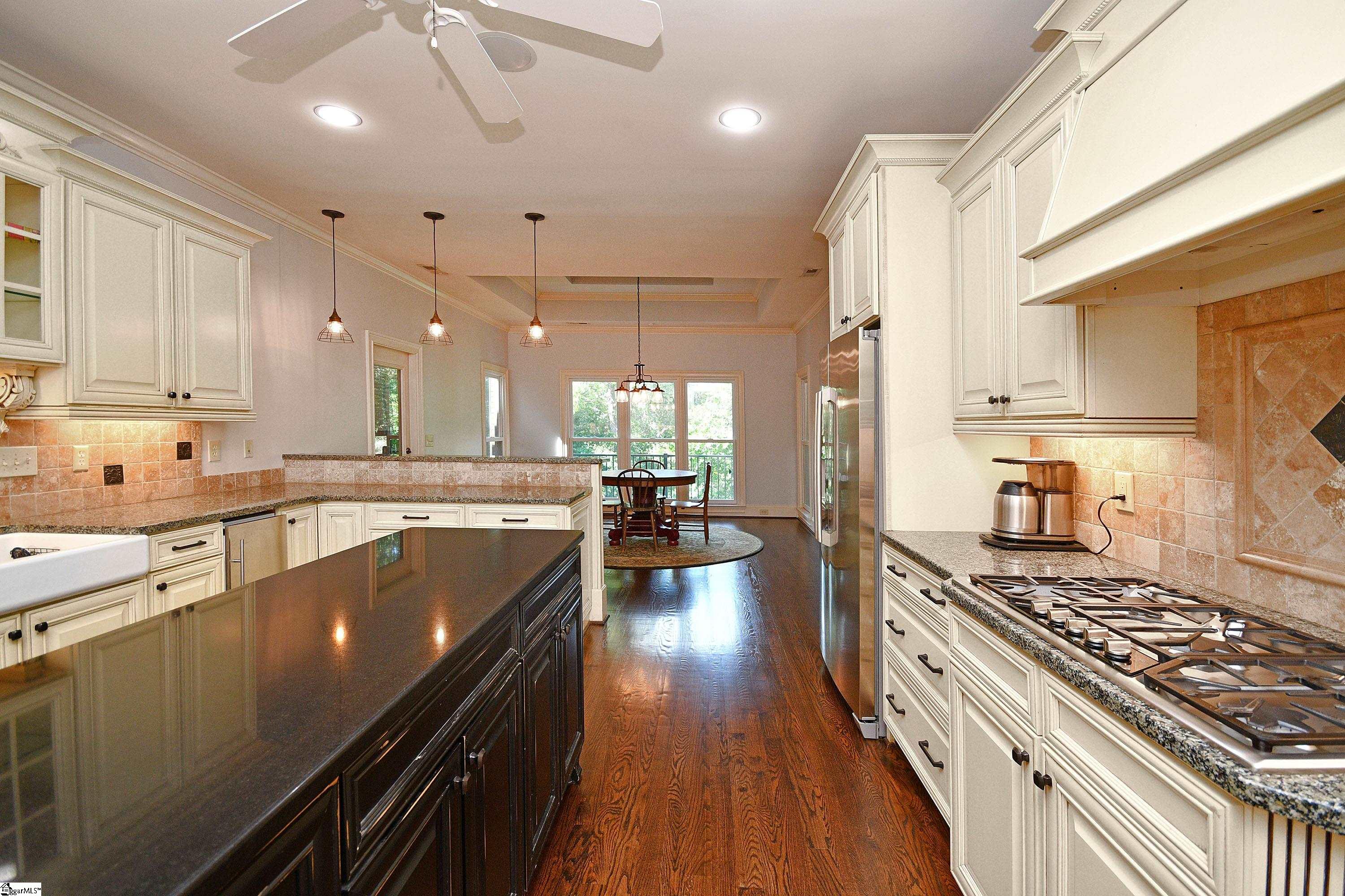 Piedmont, South Carolina 29673, United States, 5 Bedrooms Bedrooms, ,5 BathroomsBathrooms,Residential,Contingent,48725