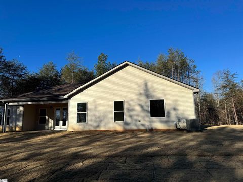 A home in Travelers Rest