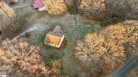 A home in Cowpens