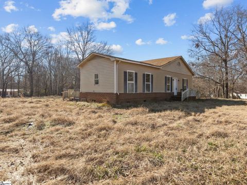 A home in Cowpens