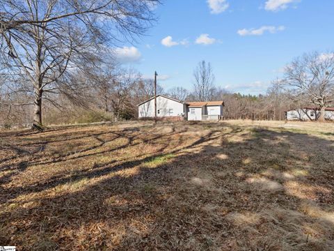 A home in Cowpens