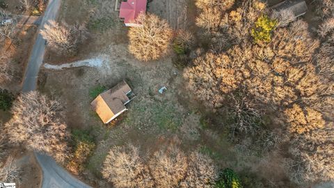 A home in Cowpens