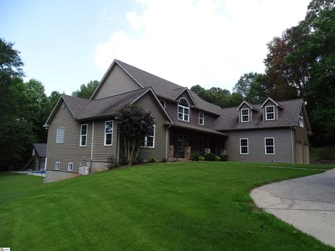 A home in Woodruff