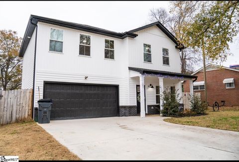 A home in Laurens