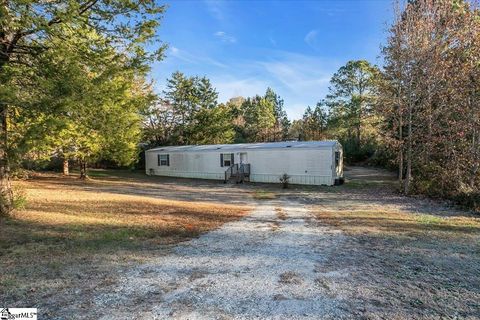 A home in Easley