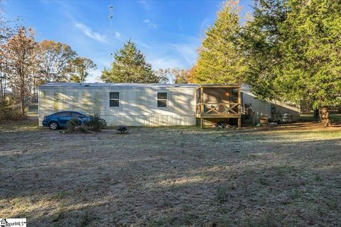 A home in Easley