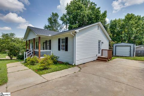 A home in Greer