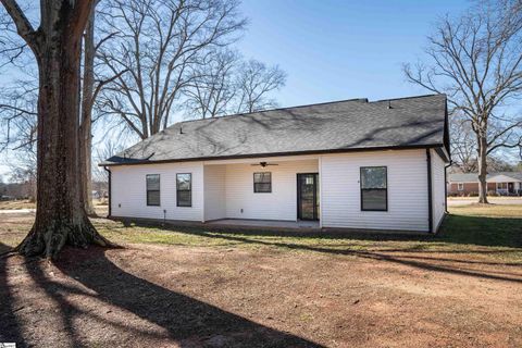 A home in Roebuck