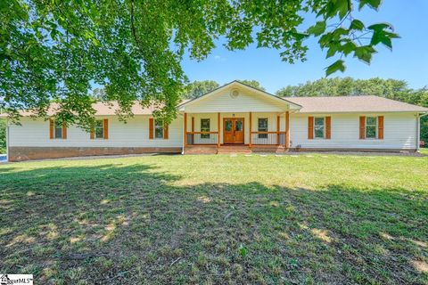 A home in Chesnee