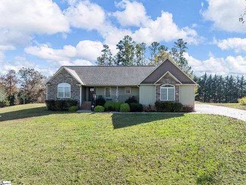 A home in Chesnee