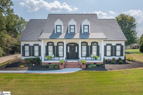 A home in Easley