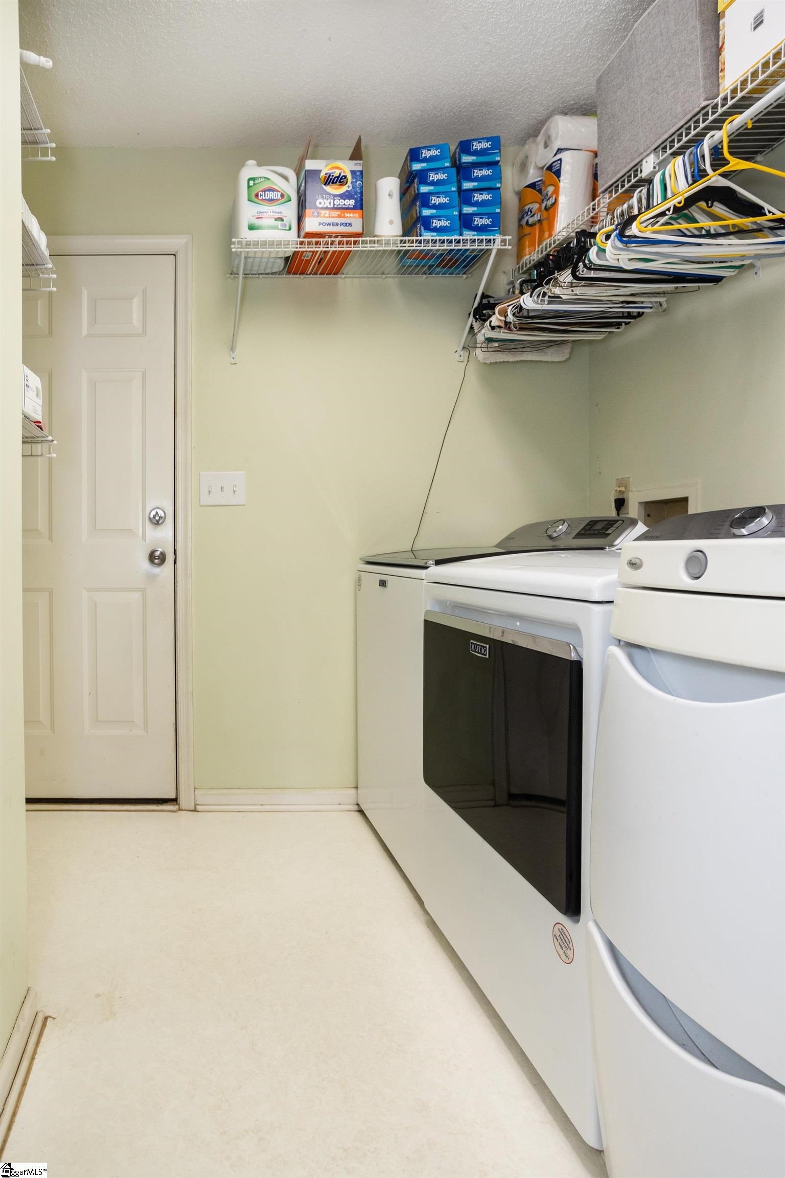 Greer, South Carolina 29651, United States, 3 Bedrooms Bedrooms, ,2 BathroomsBathrooms,Residential,Contingent,14828