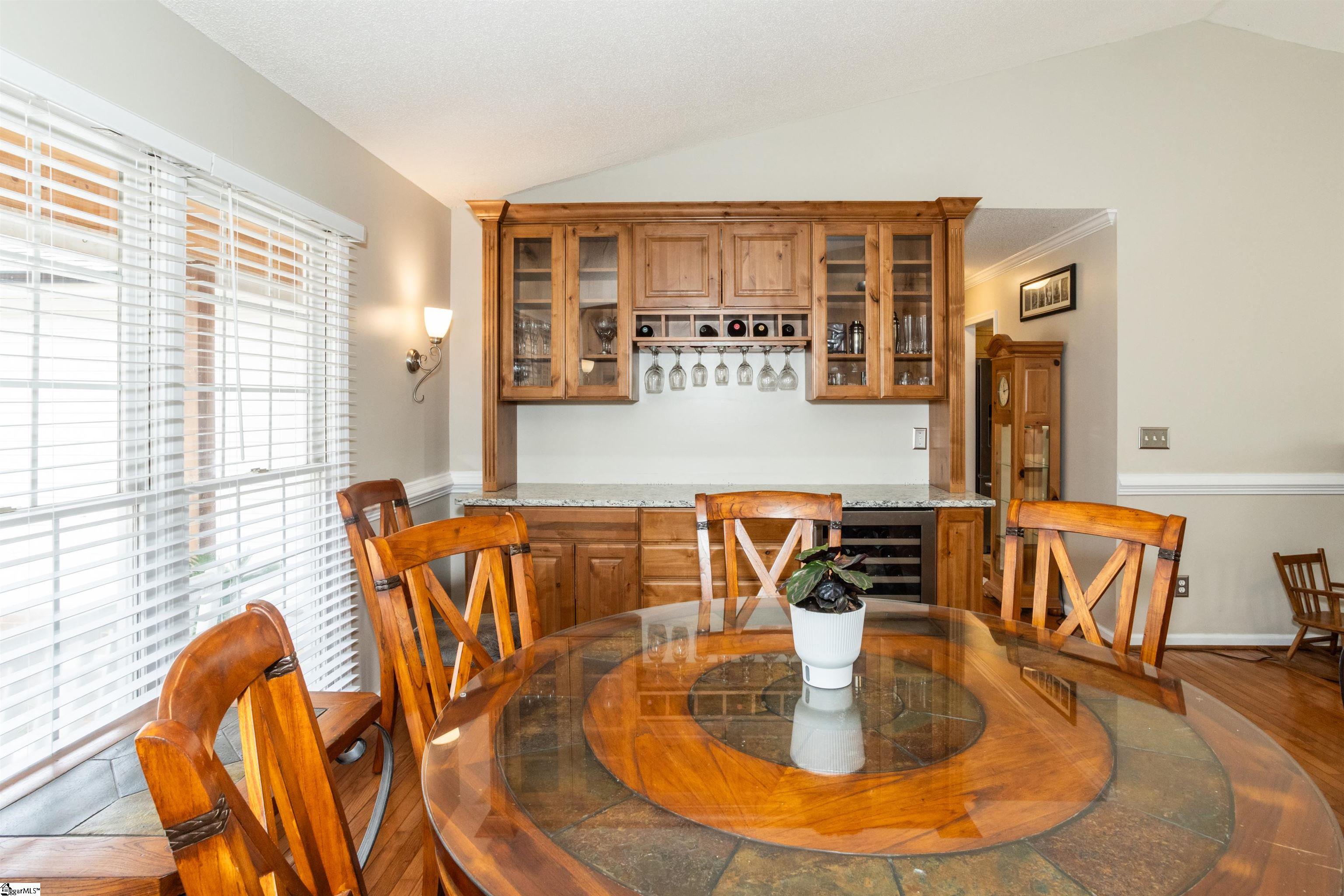 Greer, South Carolina 29651, United States, 3 Bedrooms Bedrooms, ,2 BathroomsBathrooms,Residential,Contingent,14828