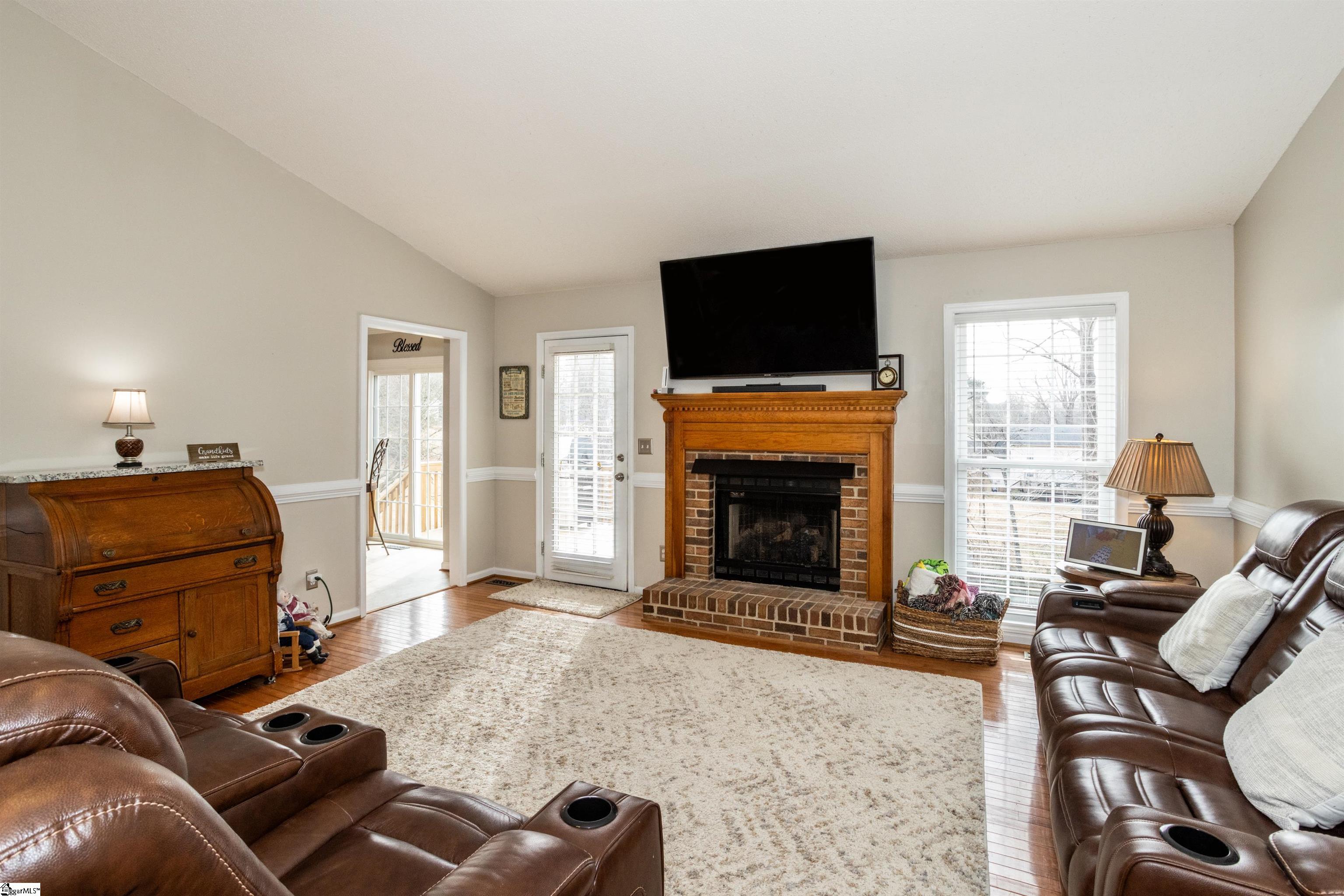 Greer, South Carolina 29651, United States, 3 Bedrooms Bedrooms, ,2 BathroomsBathrooms,Residential,Contingent,14828