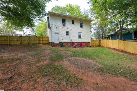 A home in Easley