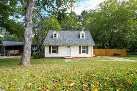 A home in Easley