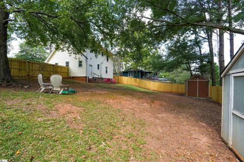 A home in Easley