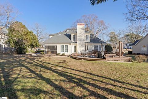 A home in Easley