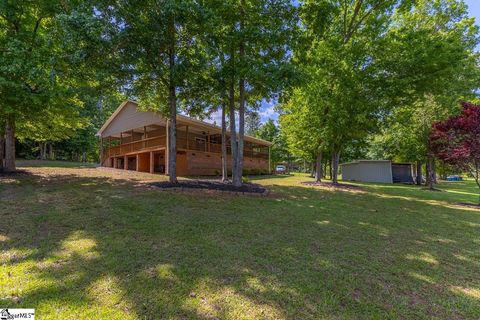 Single Family Residence in Cross Hill SC 135 Driftwood Road 32.jpg