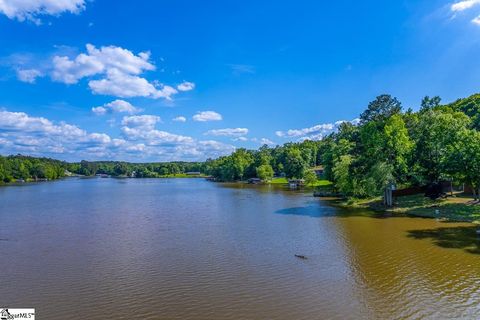 Single Family Residence in Cross Hill SC 135 Driftwood Road 28.jpg