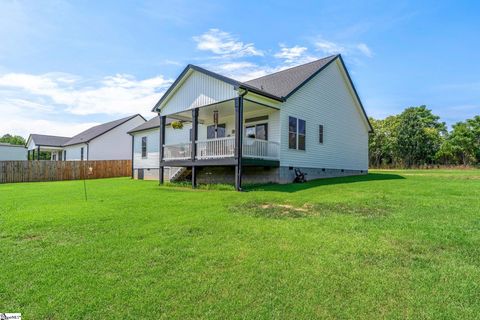 A home in Woodruff