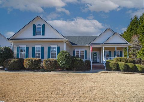 A home in Easley