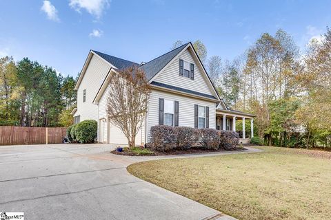 A home in Easley